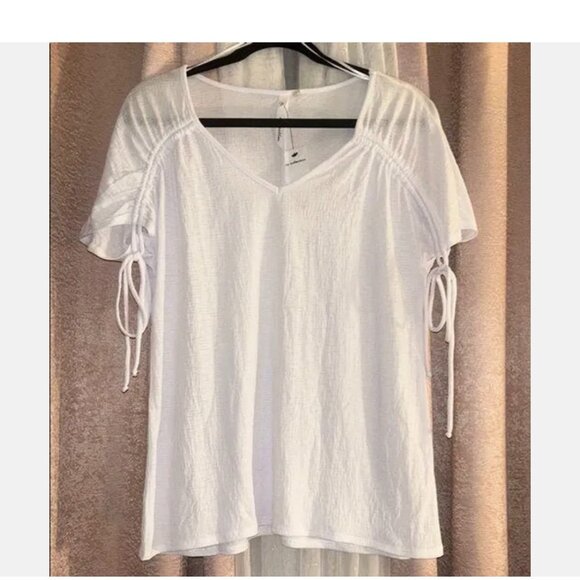 NWT NY Collection Sz L Fabulous Lightweight Top White Gauze Type Material - Picture 1 of 8